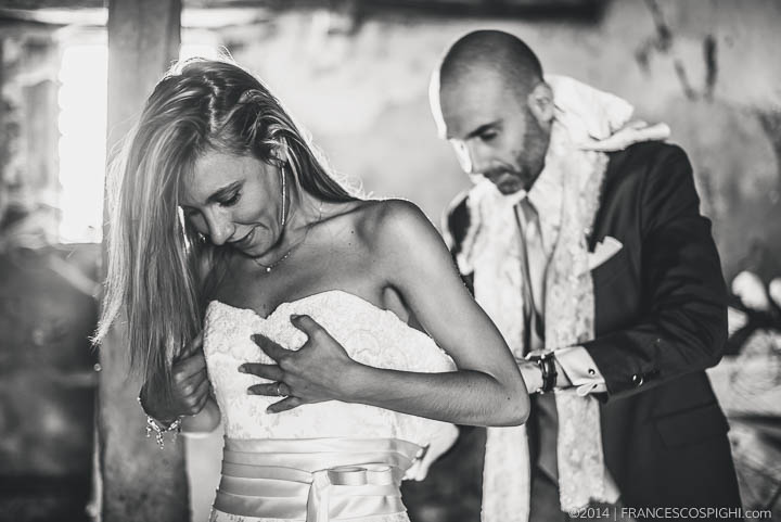 Wedding photographer tuscany italy trash the dress 1014