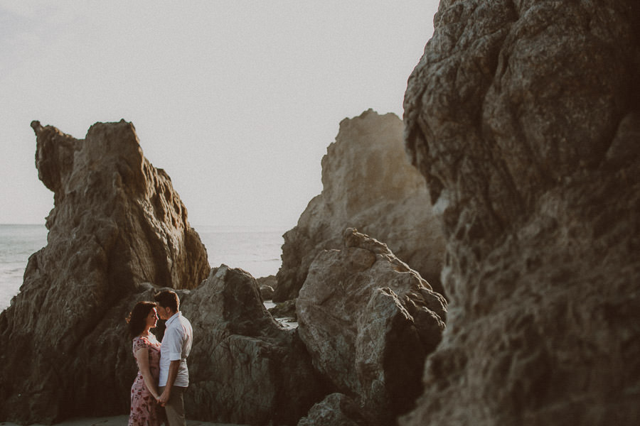 Los angweles wedding photographer Love Session on the Beach