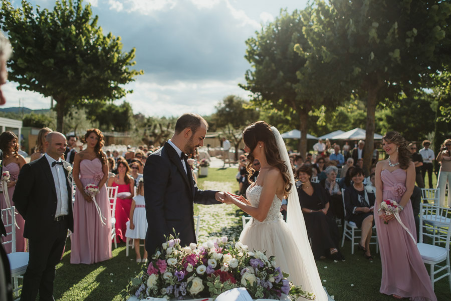 italian style outdoor wedding ceremony, kids will be kids