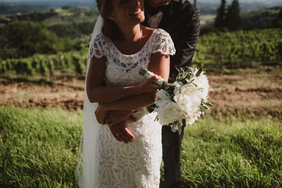 relaxed countryside wedding tuscany one lens photography 1122