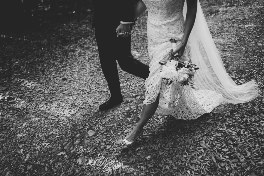 relaxed countryside wedding tuscany one lens photography 1131