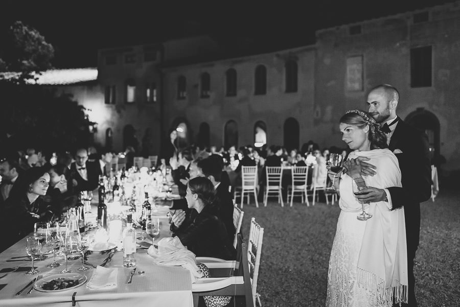 relaxed countryside wedding tuscany one lens photography 1173