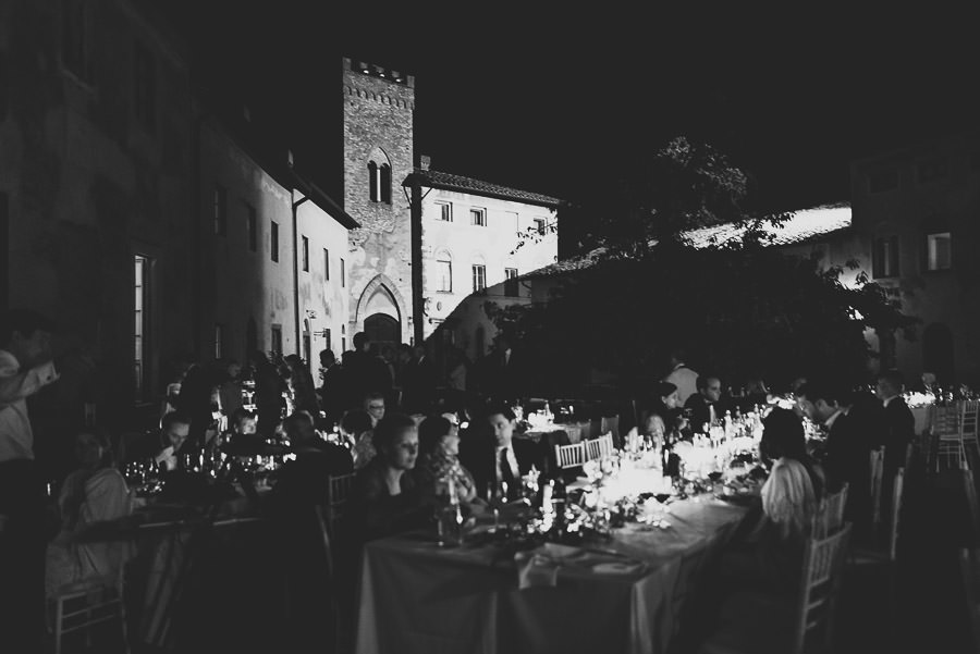 relaxed countryside wedding tuscany one lens photography 1174