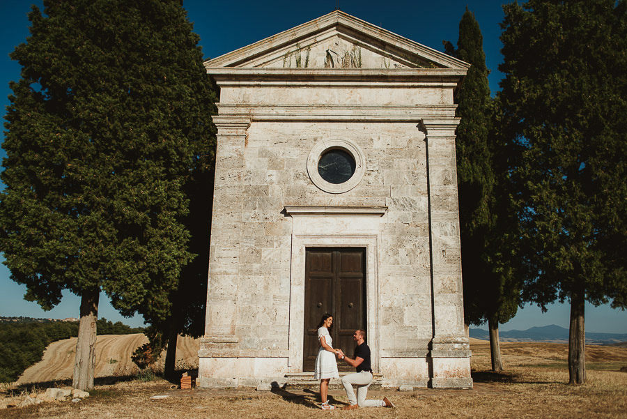 Wedding proposal inspiration proposing in Italy photography