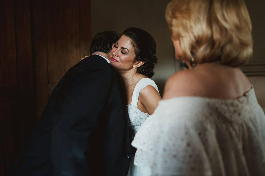 tuscany intimate wedding detail bride daddy first look