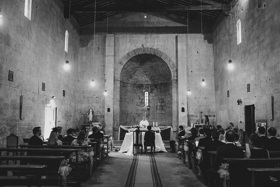 get married in Italy church catholic celemony