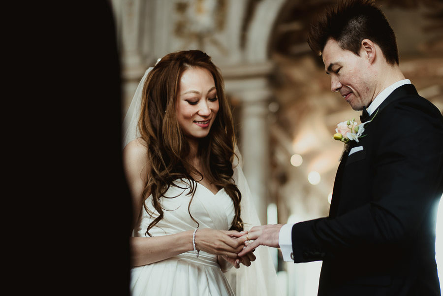 Wedding Photographer Venice winter elopement