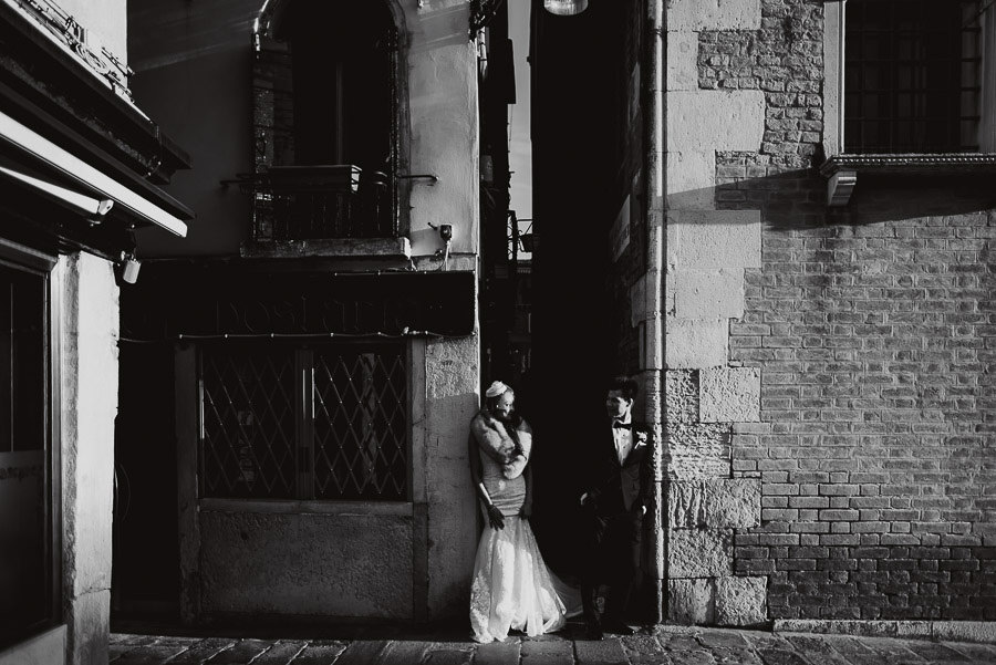 080 winter wedding in venice photography bride portrait Wedding Photographer Venice