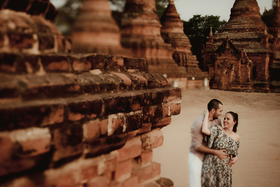 Myanmar engagement photography Bagan intimate couple portrait su