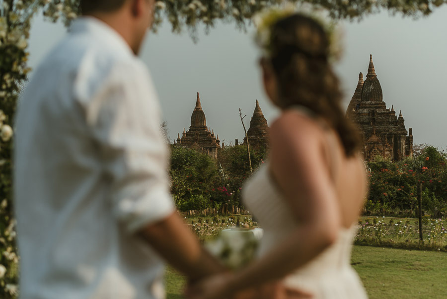 Myanmar wedding photographer Bagan Burma Aureum Palace elopement