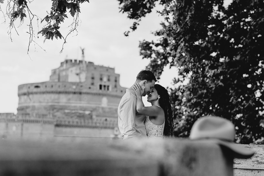 wedding photographer rome engagement session castel santangelo