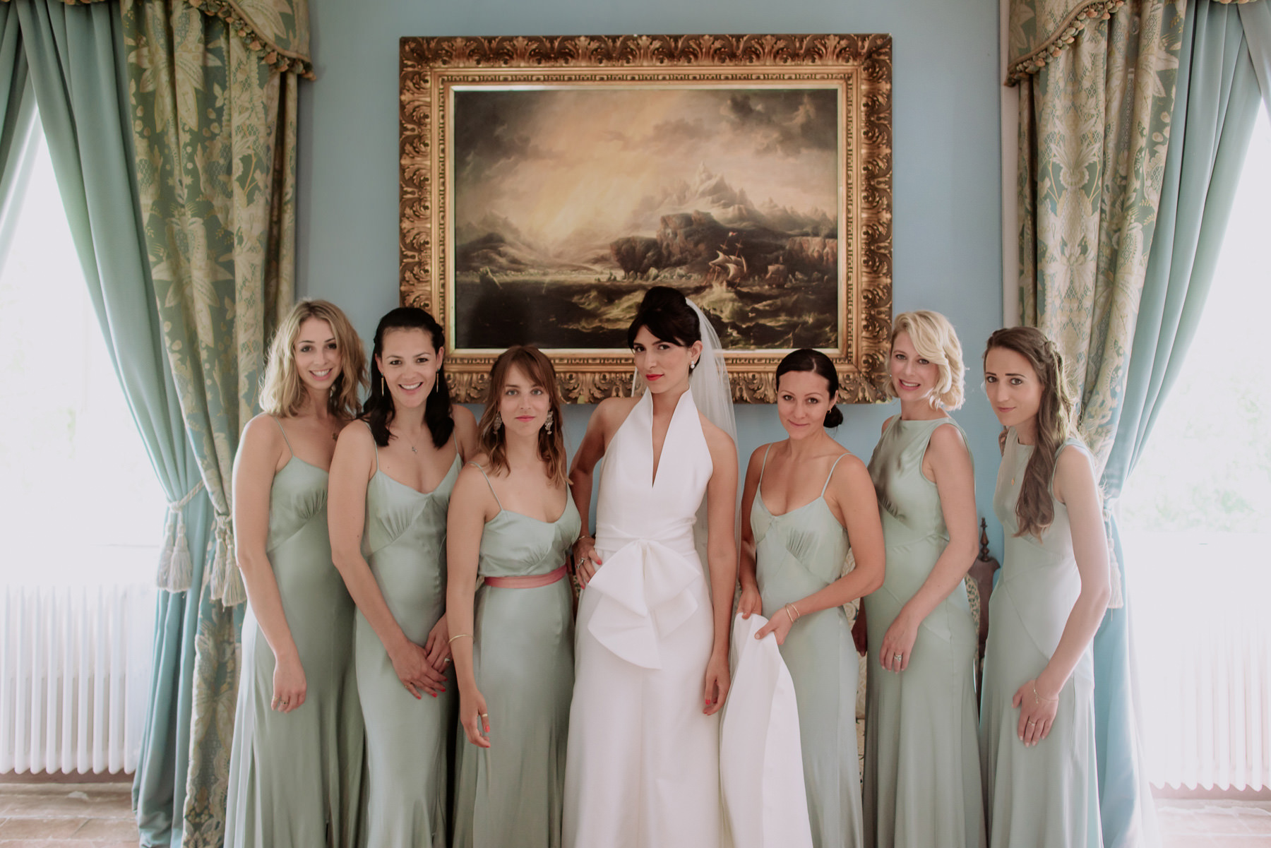 creative wedding photographer tuscany sbride bridesmaids bridal