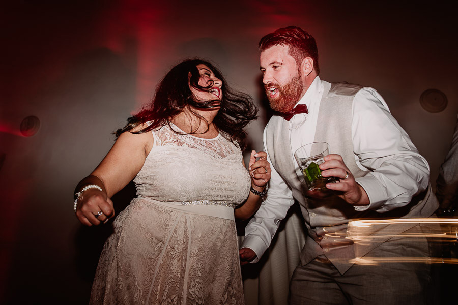 Exclusive italian wedding tuscany photographer dancefloor crazy