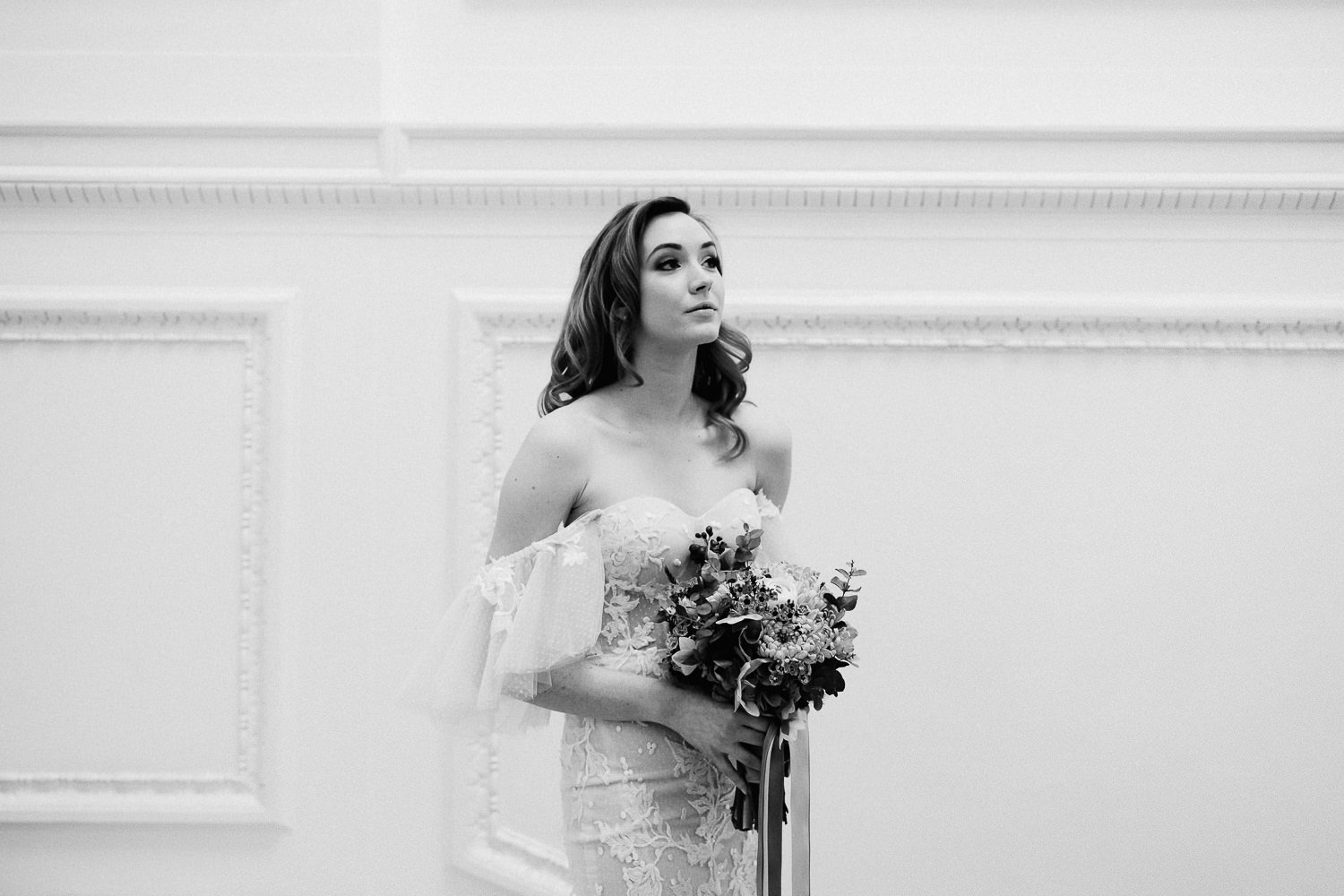 florence-elegant-wedding-photography-Villa-Cora-elopement-bride-