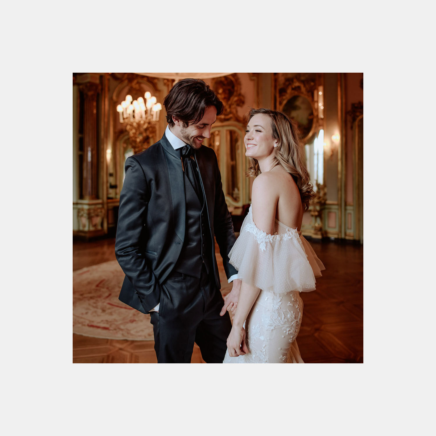 florence-luxury-wedding-photography-Villa-Cora-elopement-cake-se