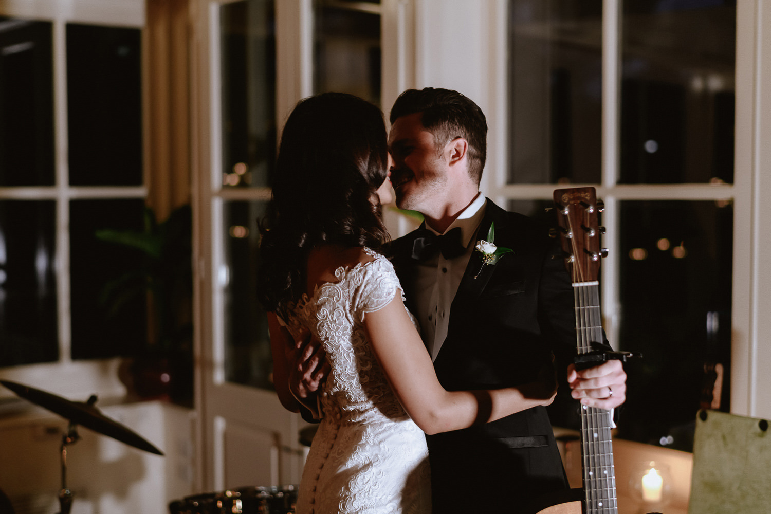 intimate wedding private villa tuscany photographer groom serenade