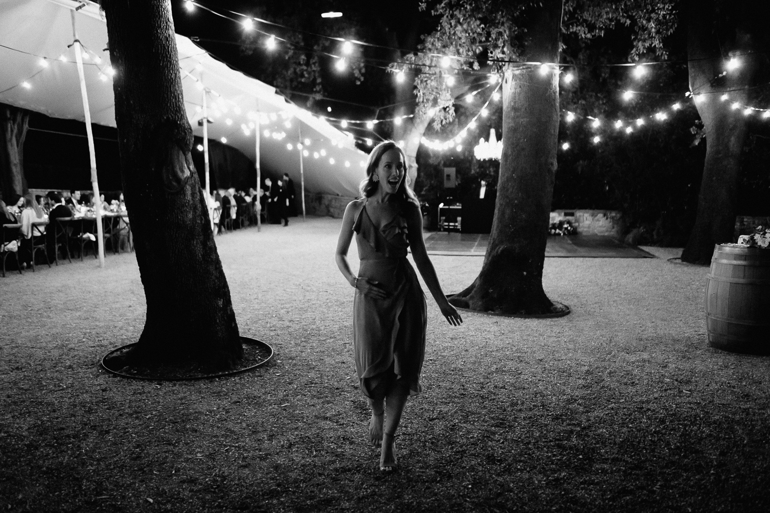 chianti weddin photographer classic villa romantic first dance