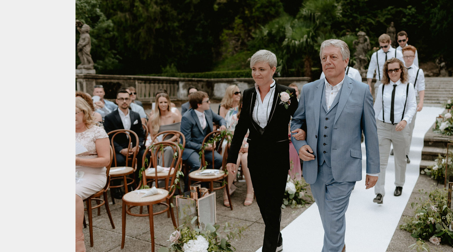 lake como wedding photographer villa pizzo outdoor wedding ceremony