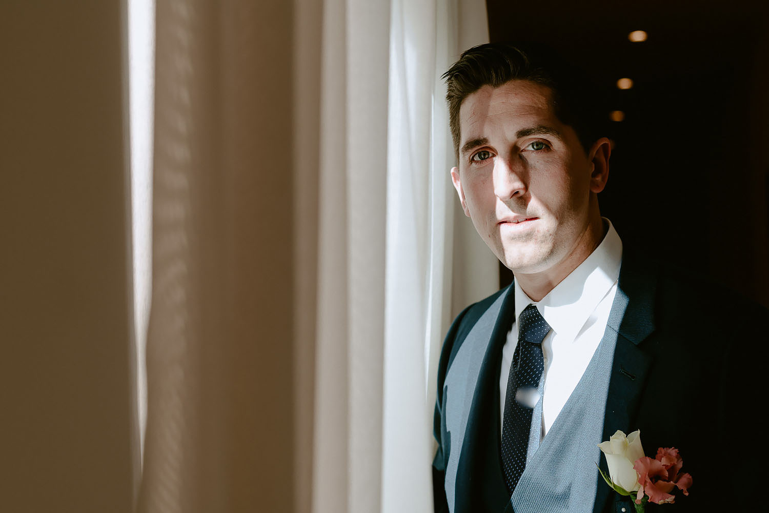 wedding photographer venice elopement photography getting ready hotel giorgione