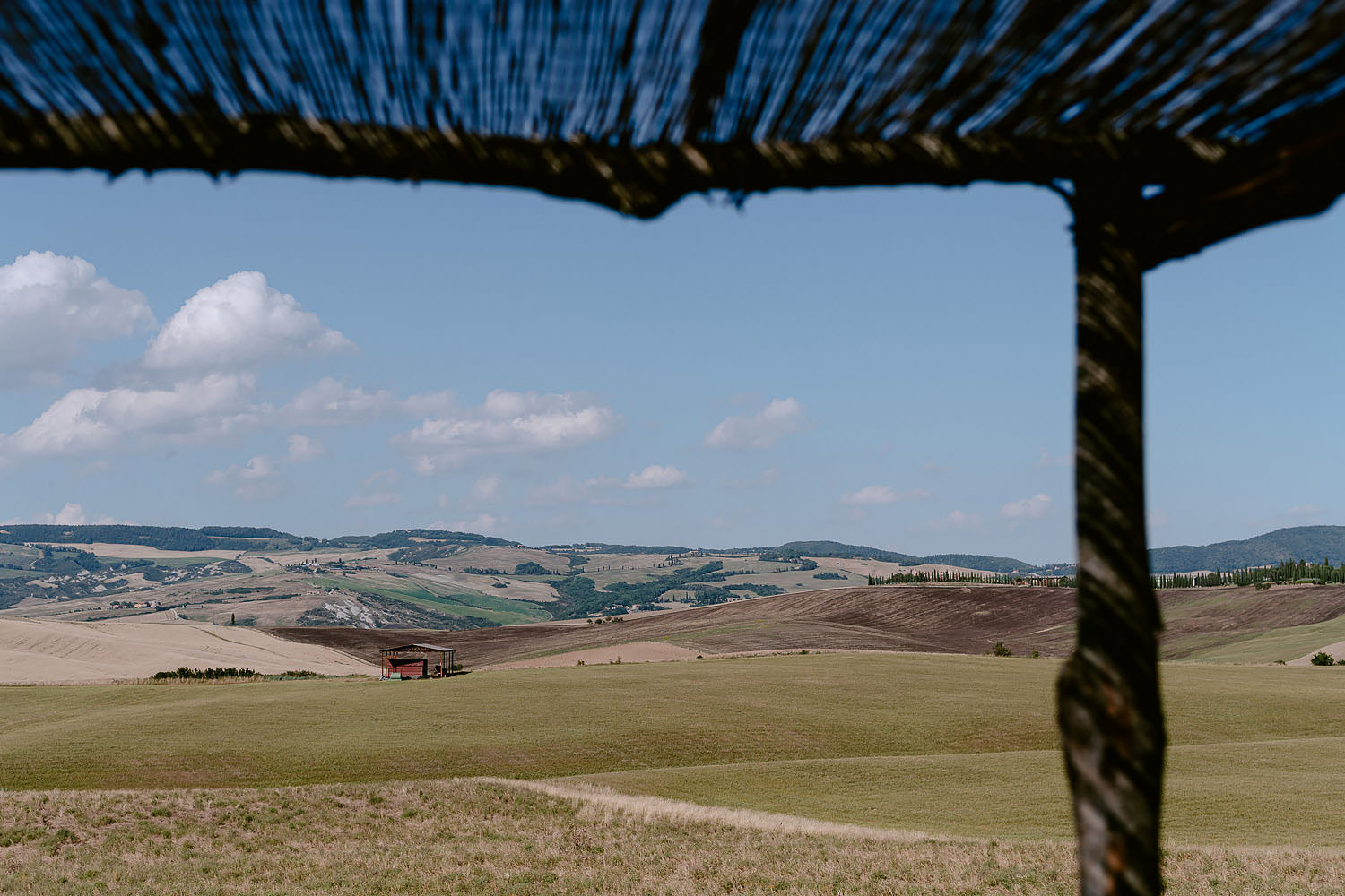 Wedding Inspiration Tuscan Rolling Hills val d orcia locanda in tuscany view