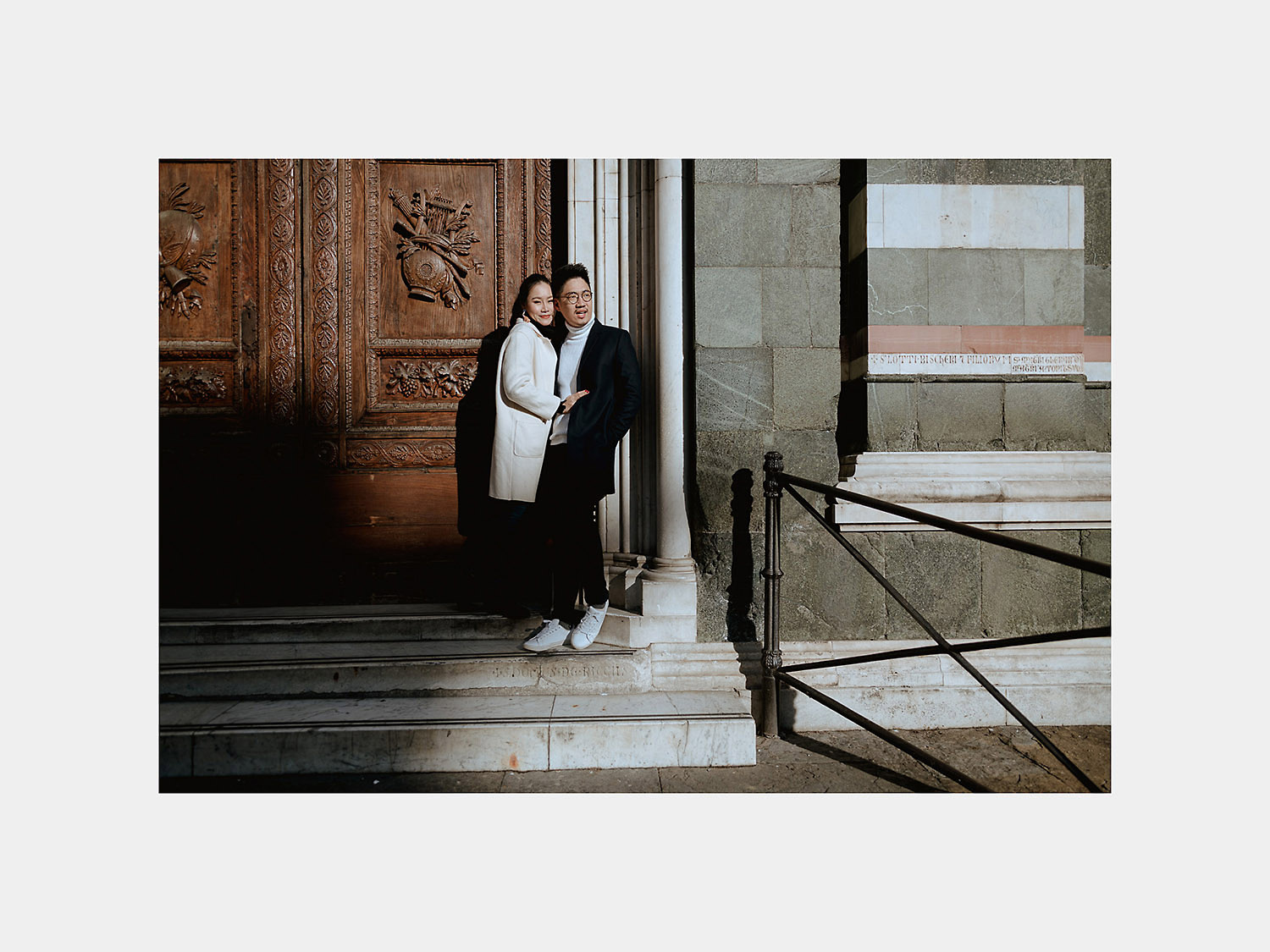 pre wedding photos in florence best couple photographer duomo cattedrale santa maria del fiore