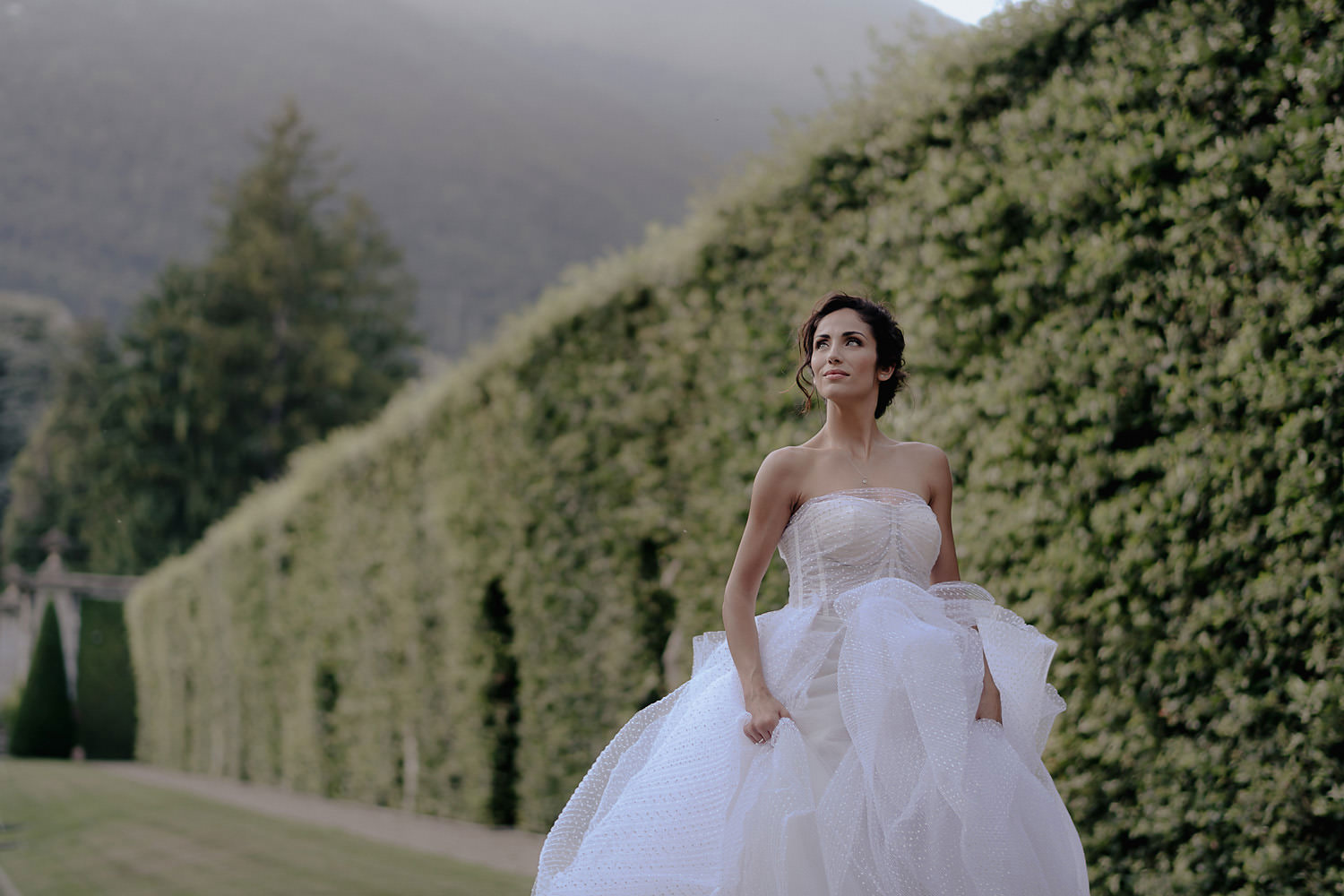 villa balbiano wedding photographer lake como bride portraits italian garden