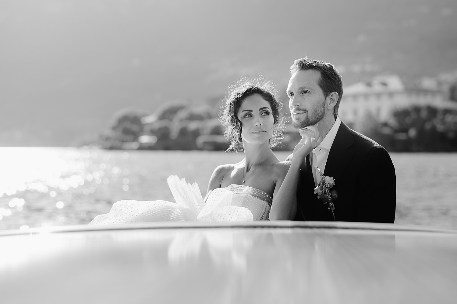 villa balbiano wedding photographer lake como luxury boat bridal couple shooting